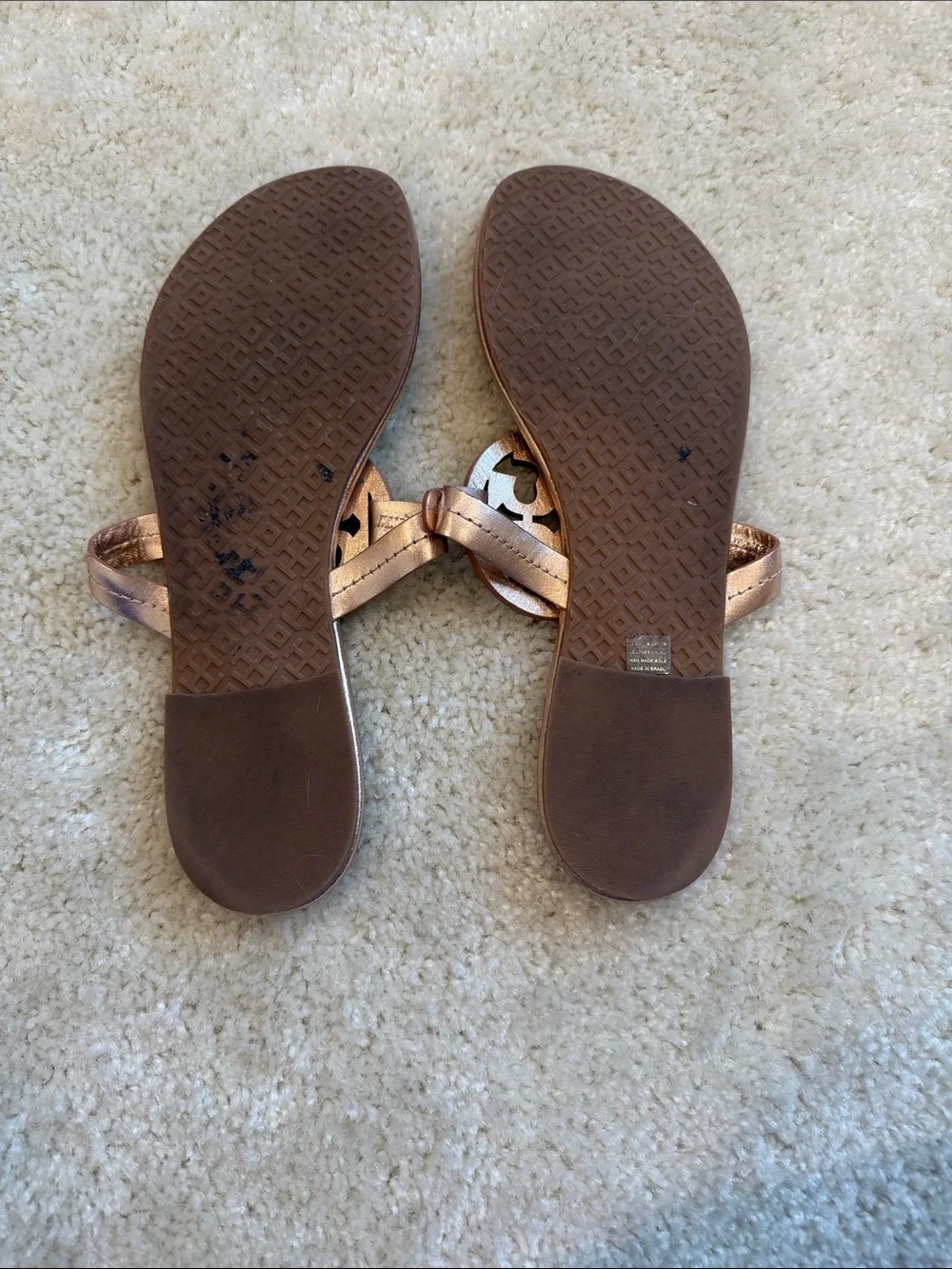 Tory Burch Women’s rose gold miller thong flip flops size 8